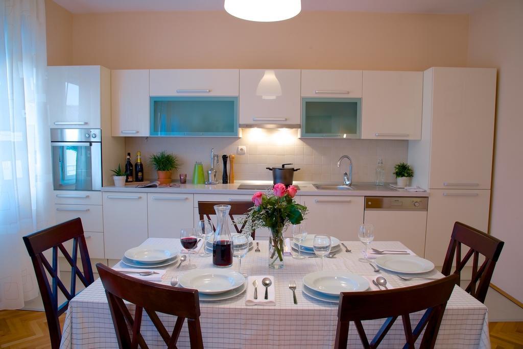 Luxe 3Br Apartment Split Rum bild