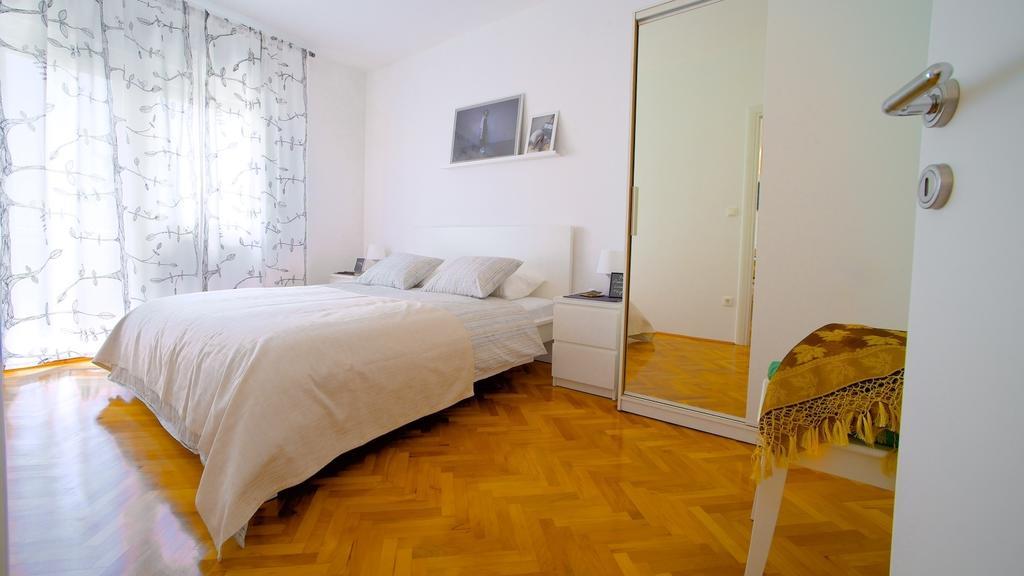 Luxe 3Br Apartment Split Rum bild